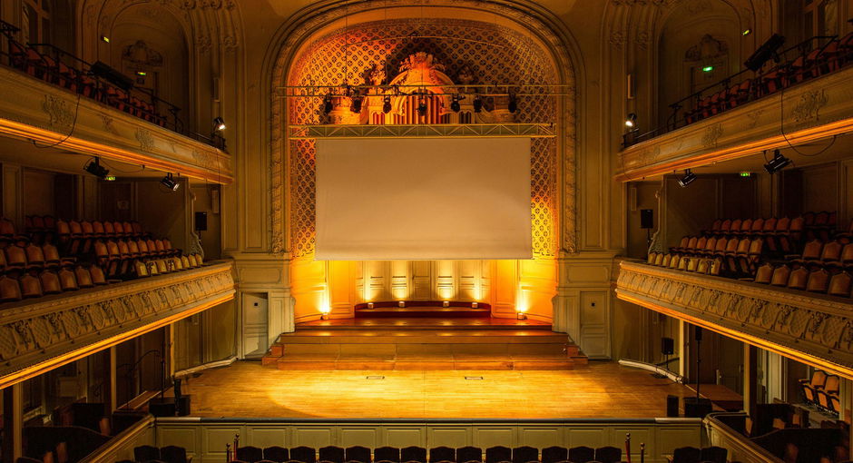 Top 5 des salles de spectacle mythiques à Paris pour un évènement d'entreprise