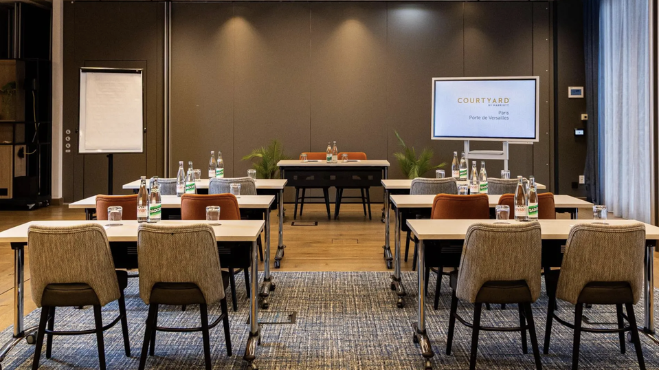Courtyard by Marriott Porte de Versailles