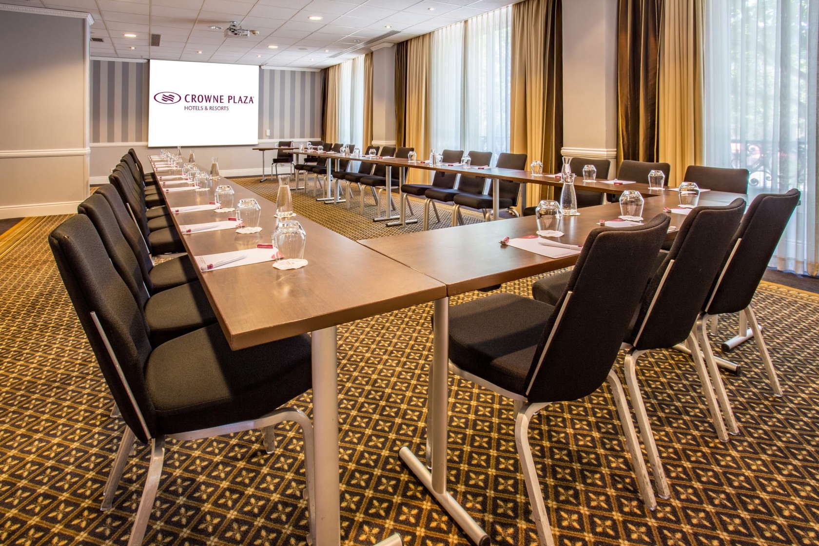 Crowne Plaza Paris République - Photo 1