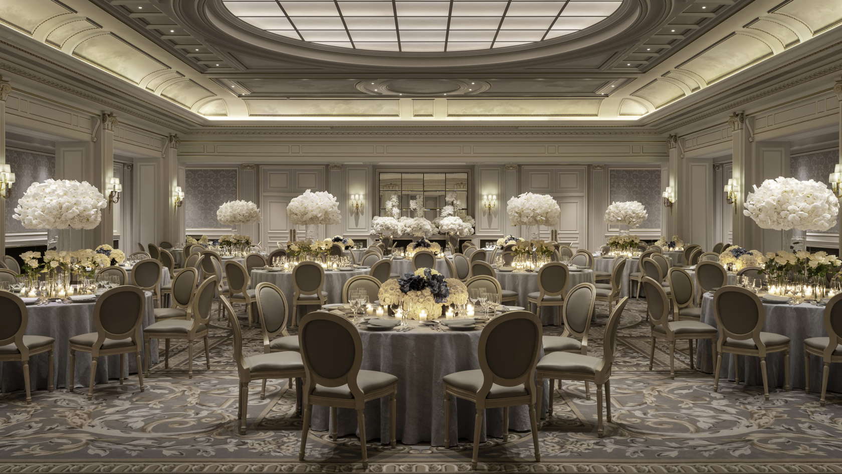 Four Seasons Hotel George V Paris - Photo 3