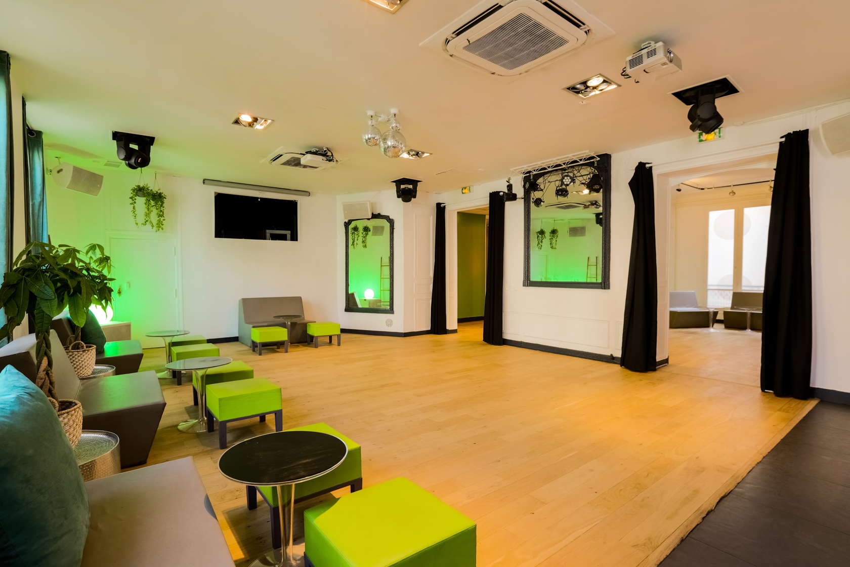 Le Salon Lafayette - Photo 1