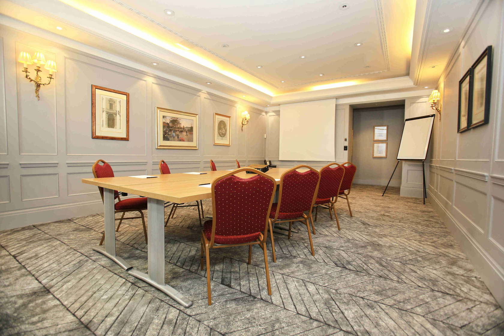 M Social Hotel - Photo 3