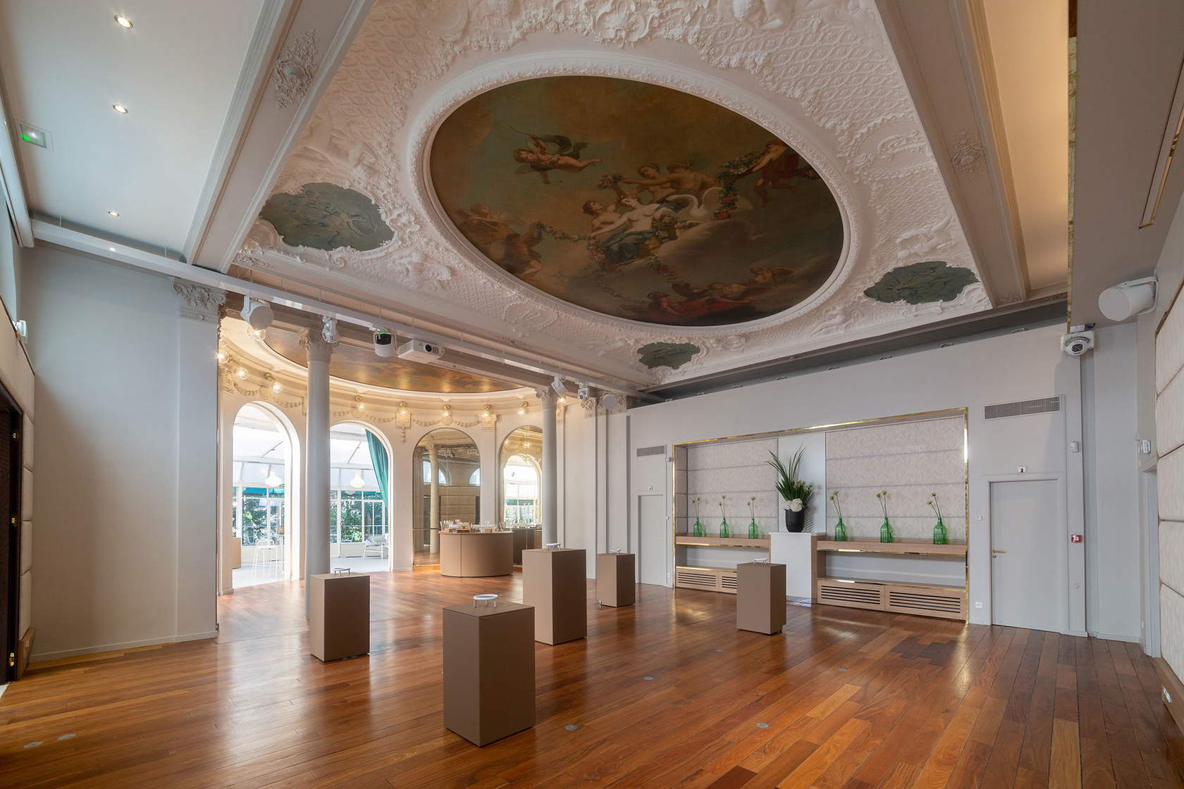 Tout ce qu'il faut savoir sur le Pavillon Élysée - L'Instant Té pour organiser votre événement