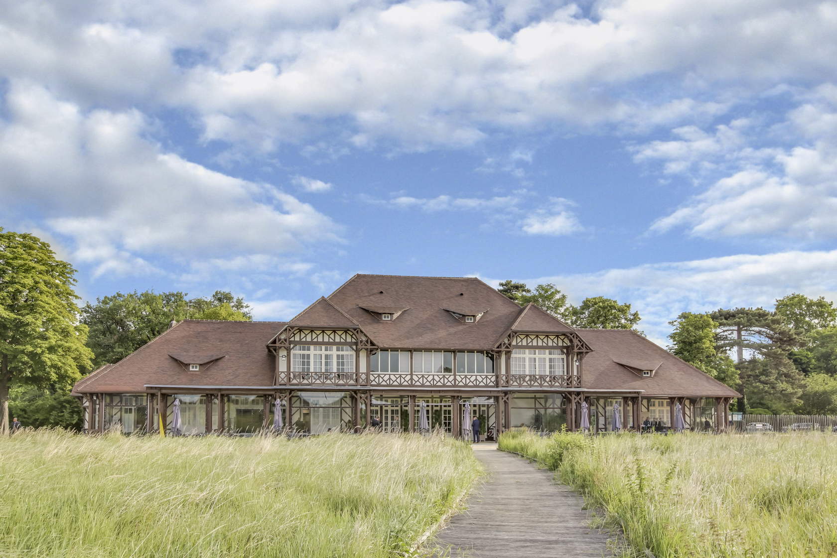 Tout ce qu'il faut savoir sur le Pavillon et Manoir des Étangs pour organiser votre événement