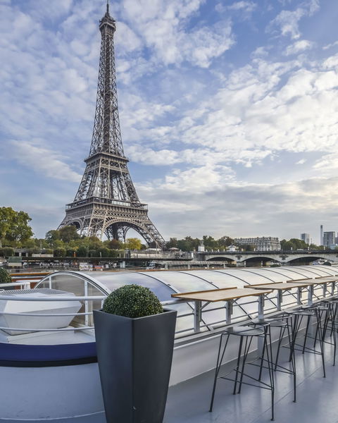 Le Paris