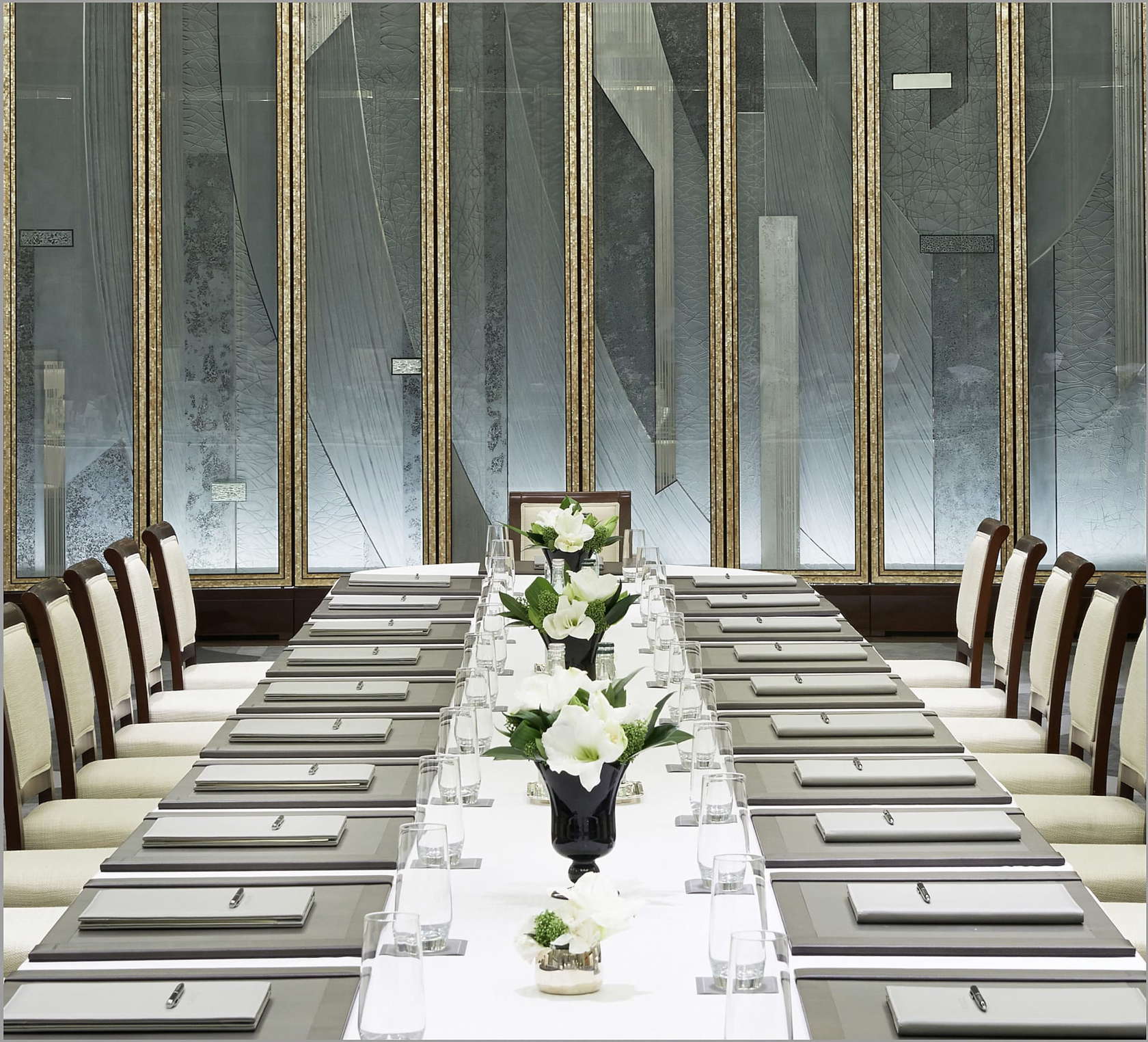 The Peninsula Paris - Photo 1