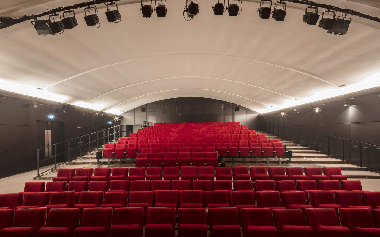 Théâtre Traversière : tout ce qu'il faut savoir pour organiser votre événement